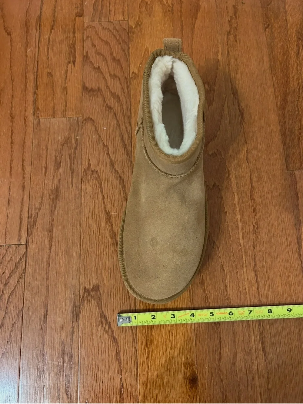 UGG classic ultra